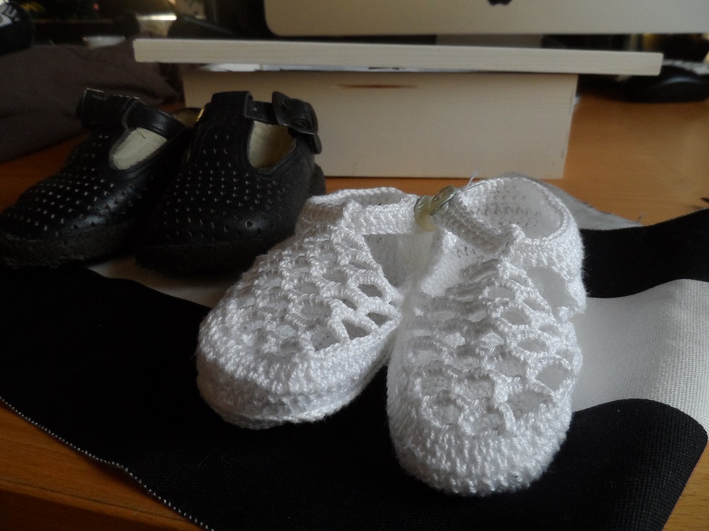 diy-baby-shoe-sapatinho de bebe croche